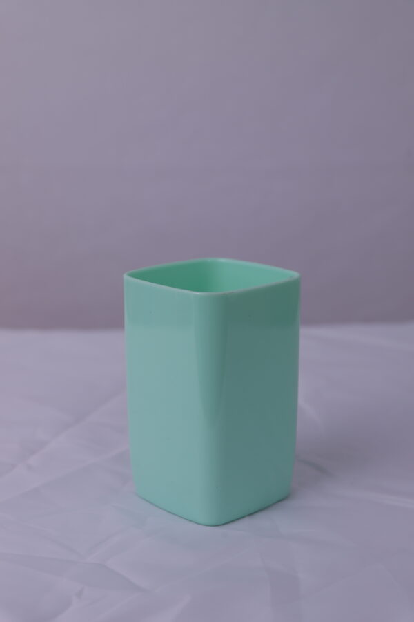 Square Shape Water Glass - Set of Six - Simple And Decent Design - Easy To Wash - Image 5