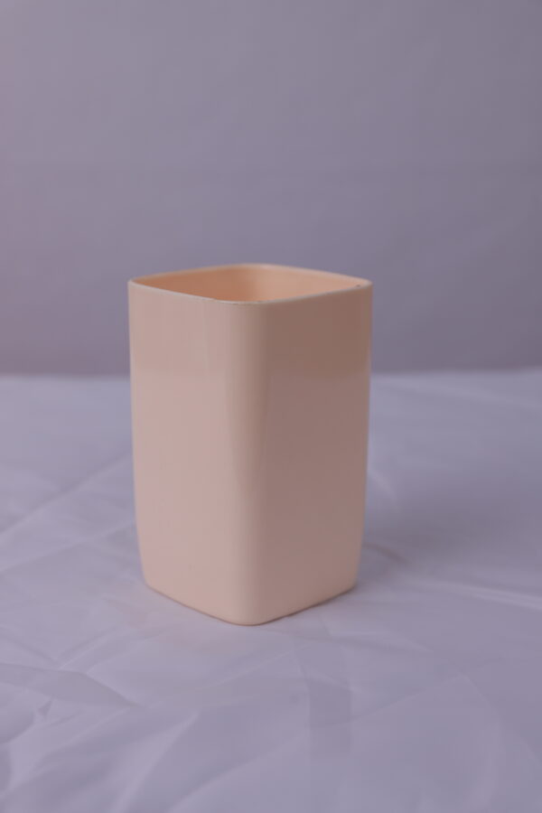 Square Shape Water Glass - Set of Six - Simple And Decent Design - Easy To Wash - Image 6